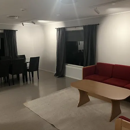 Villa Helt Hus: Sneveien 75