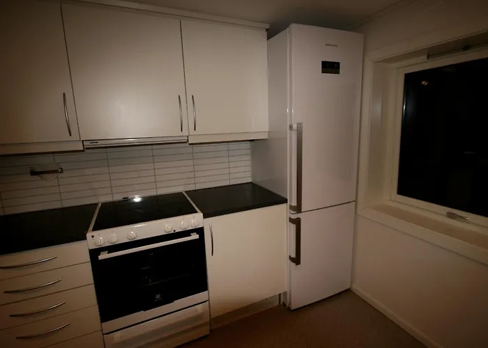 Helt Hus: Sneveien 75 Villa *